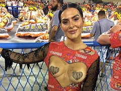 Cléo Pires Atriz Da Globo Gostosa Mostrando Os Peitos No Carnaval 2018